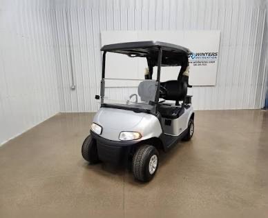 2-Seater-Golf Cart - Image 2