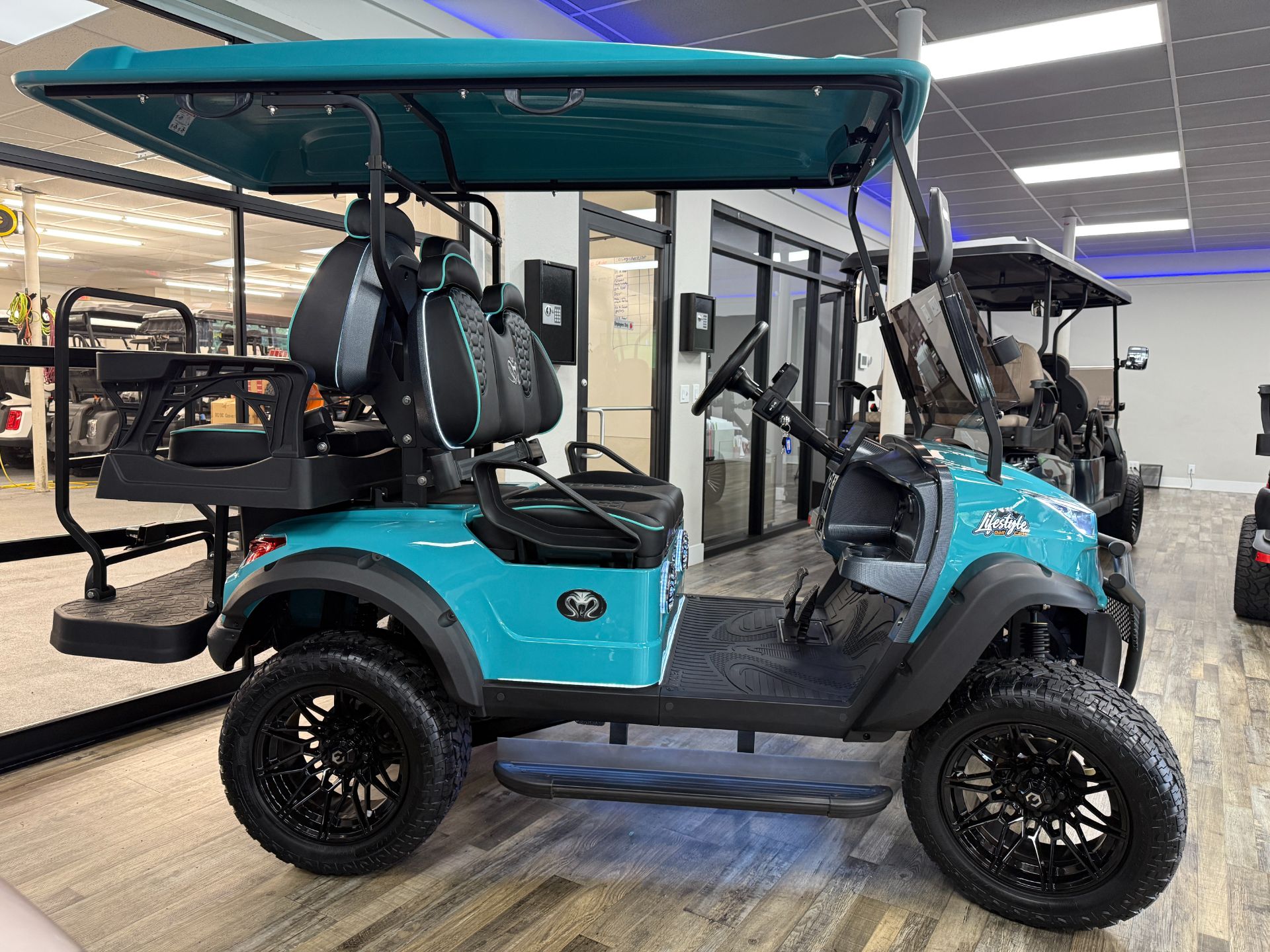 2025 Venom STRIKE 2+2 for Sale