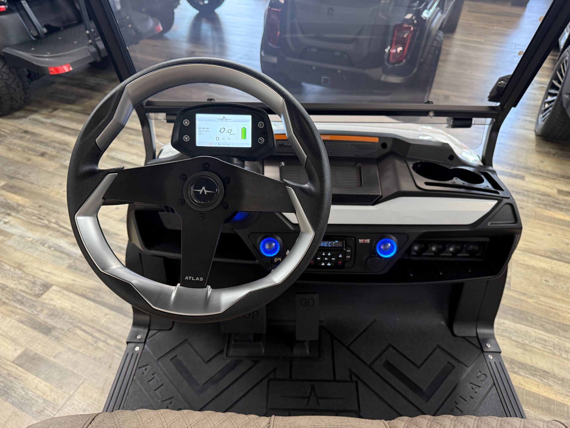 2025 ATLAS 4 PASSENGER for Sale