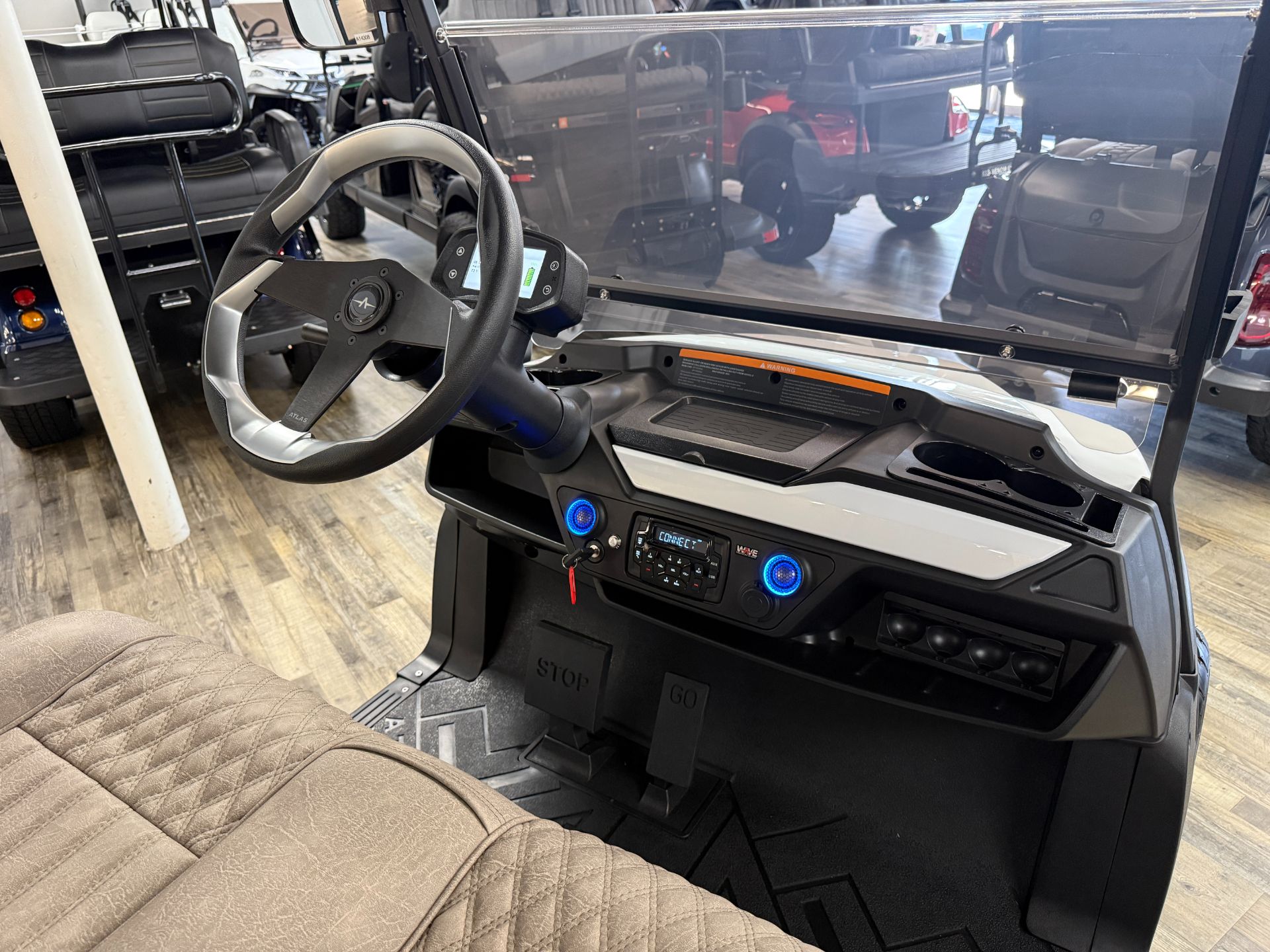 2025 ATLAS 4 PASSENGER for Sale